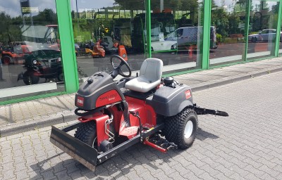 Sand Pro 3040